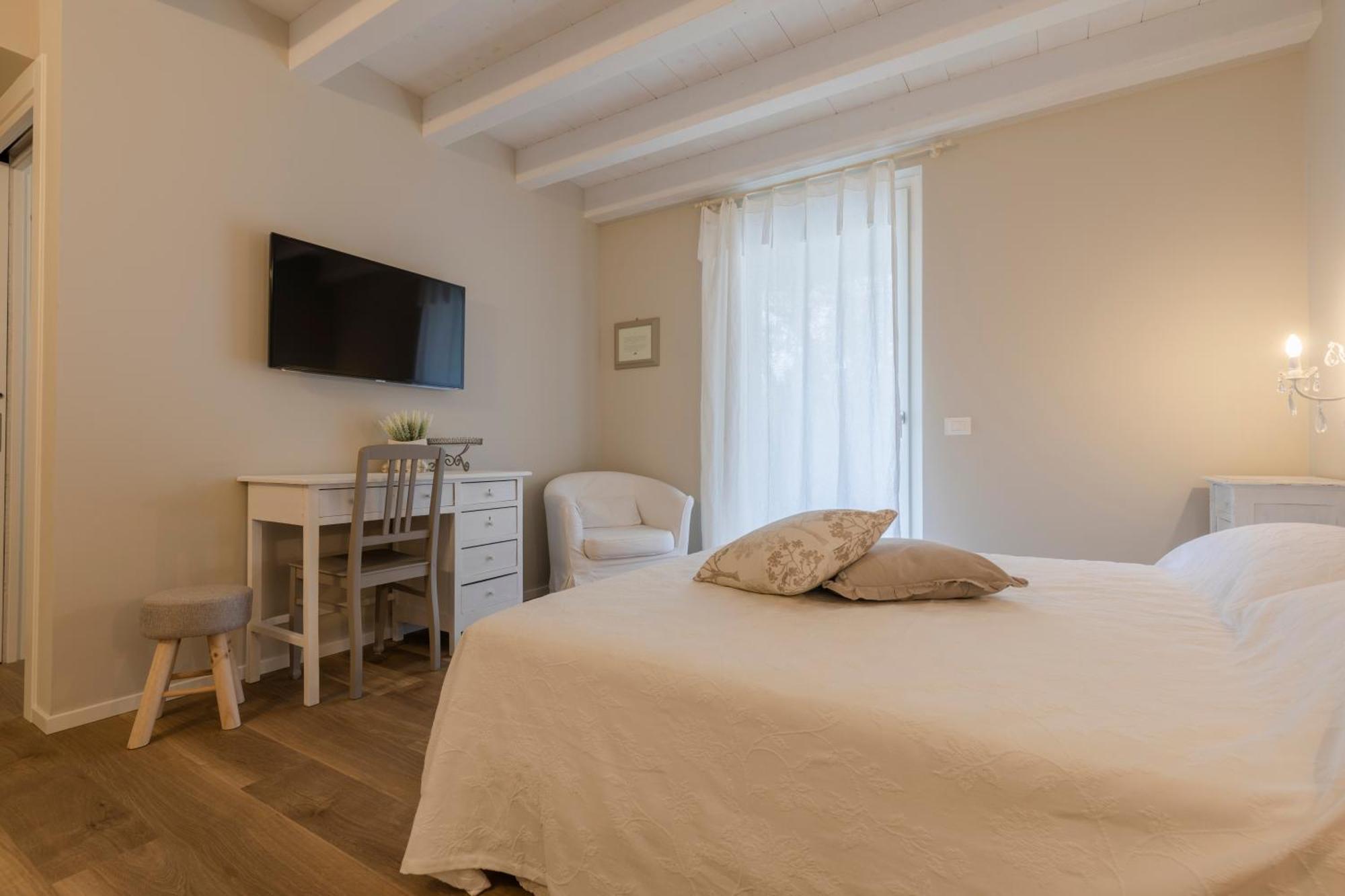 Il Cantuccio Sul Garda - Relais Di Charme Кавайон-Веронезе Экстерьер фото